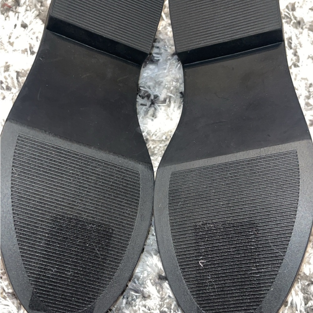 Silver Platforms - image 6